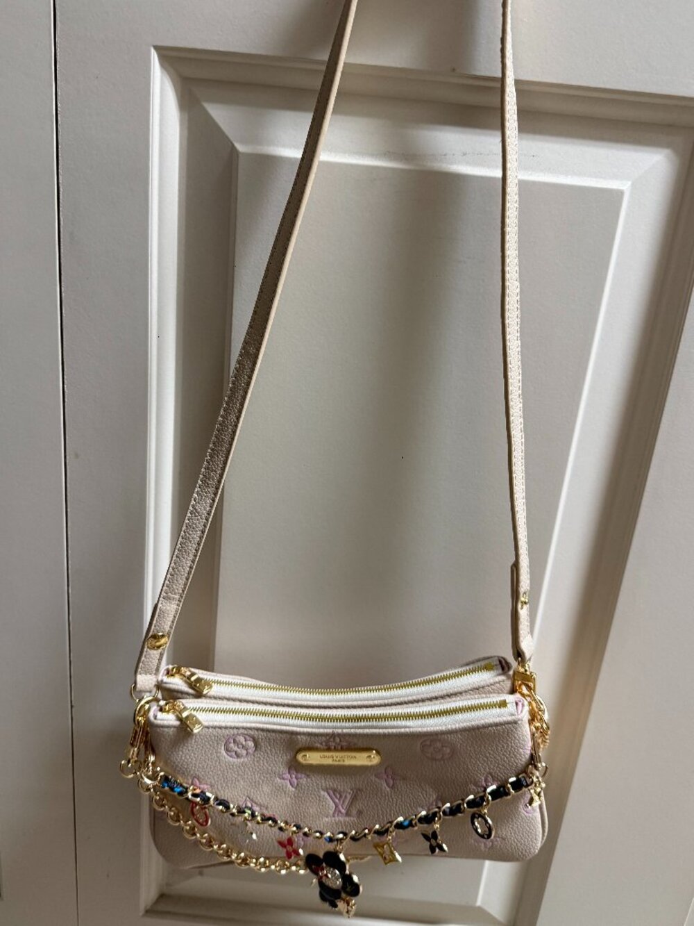 STUNNING Fashion Double Zip Pochette w/Multi-Straps(Crossbody or Shoulder w/BOX)